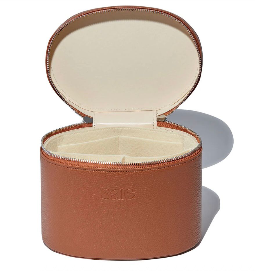 The Vanity Case