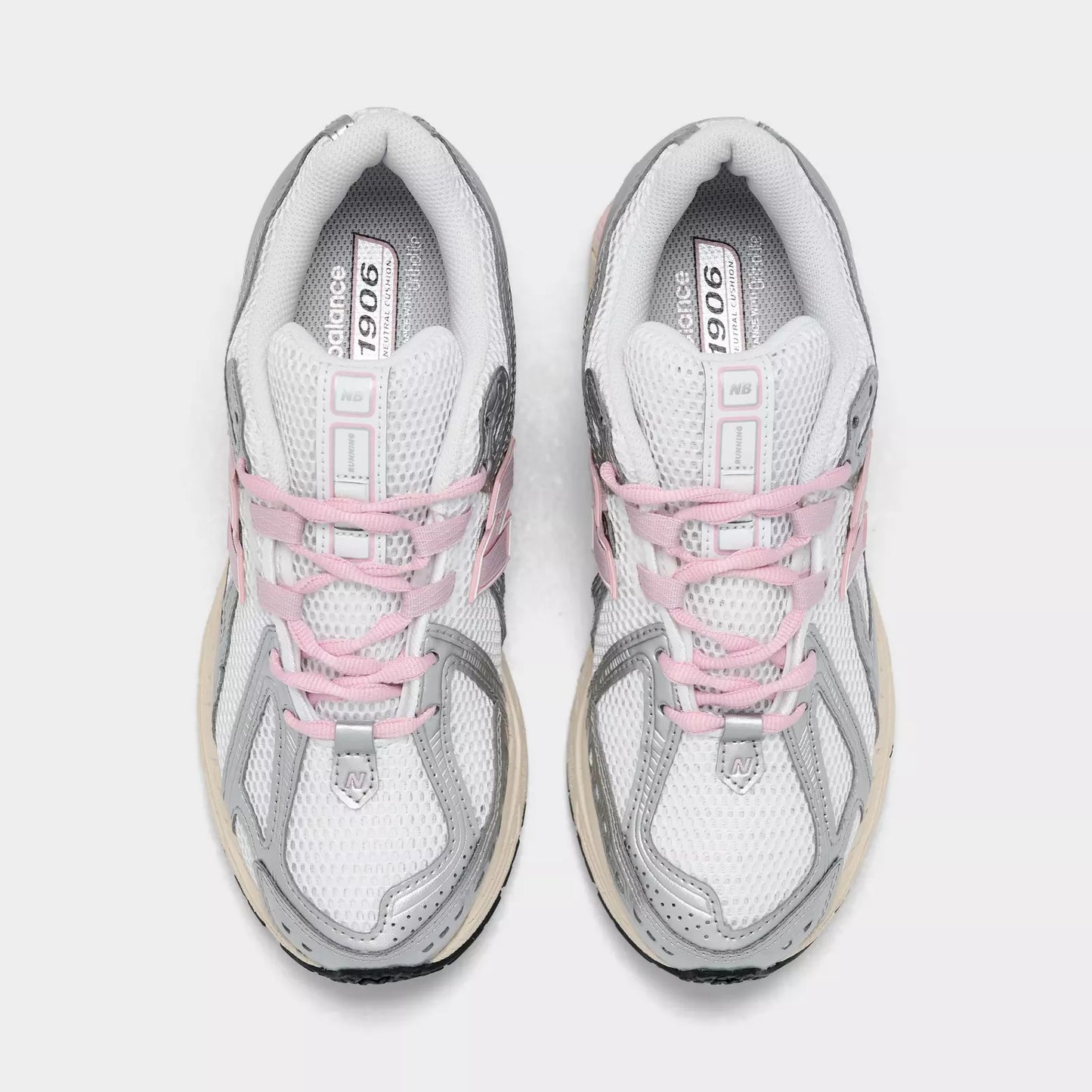 NEW BALANCE 1906R