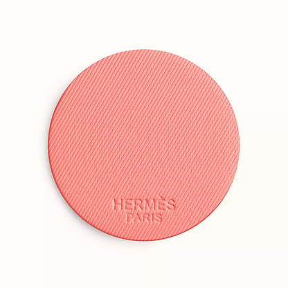 Silky blush powder