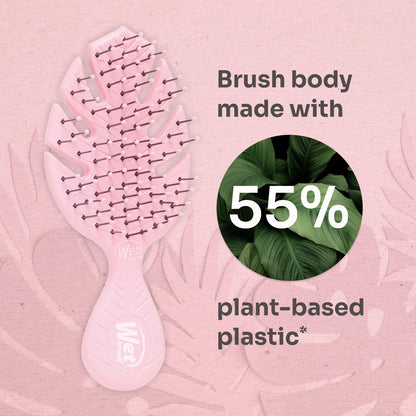 Wet Brush Go Mini Detangler