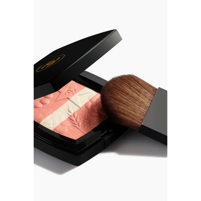 Illuminating Powder Blush