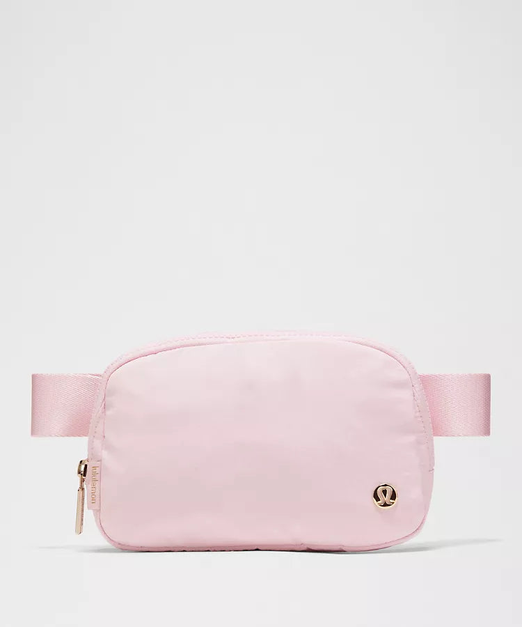 Everywhere Belt Bag 1L