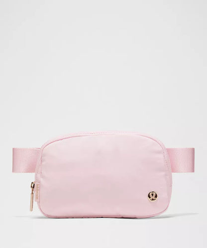 Everywhere Belt Bag 1L