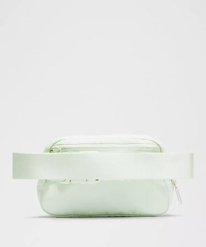 Everywhere Belt Bag 1L