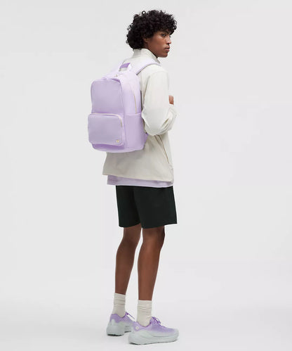 Everywhere Backpack 22L Metal Hardware