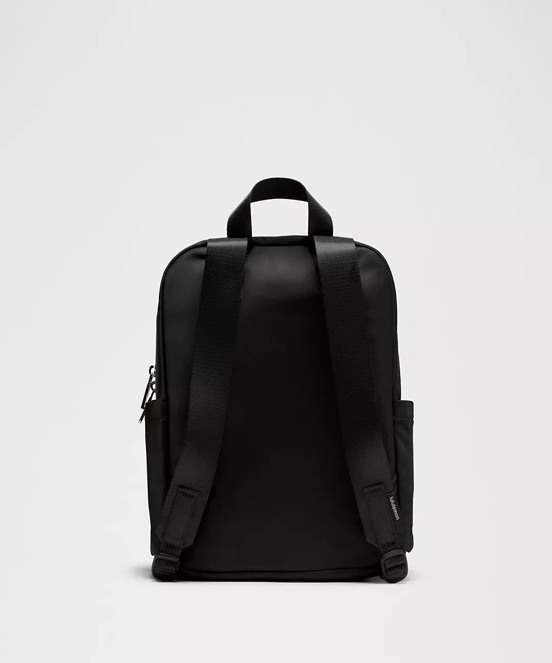 Everywhere Backpack Small 11.5L Metal Hardware