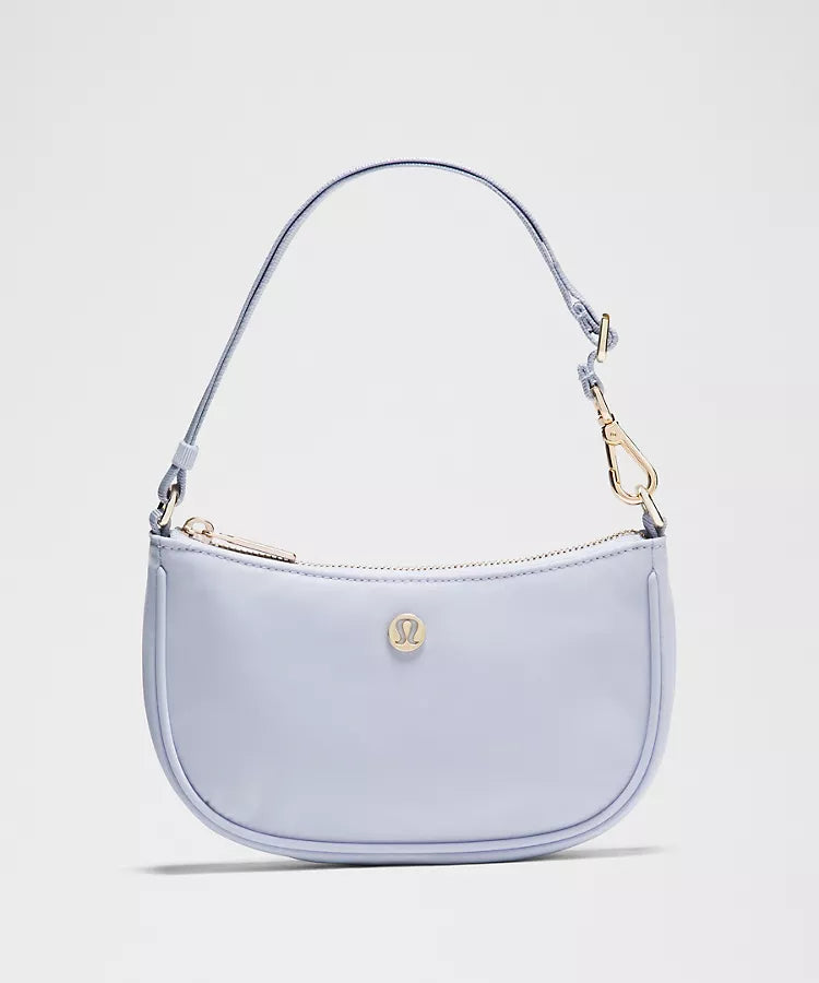 City Essentials Mini Shoulder Bag 1L