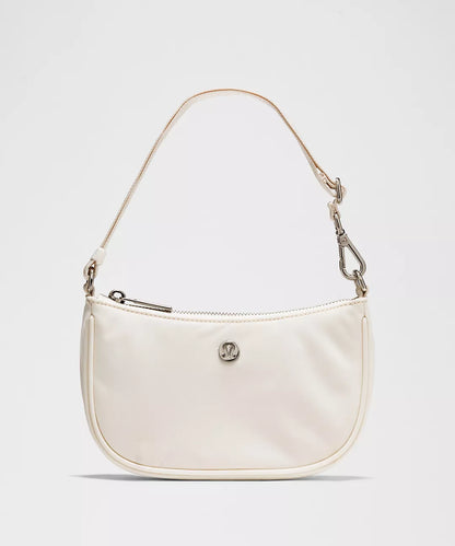 City Essentials Mini Shoulder Bag 1L