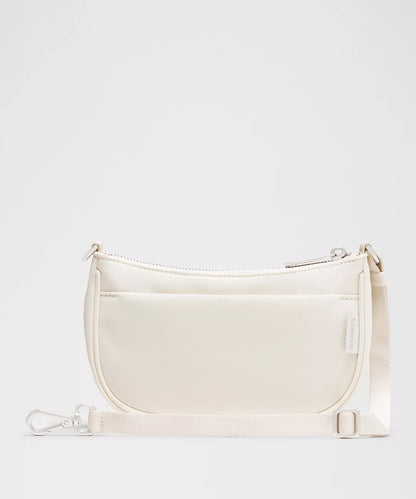 City Essentials Mini Shoulder Bag 1L