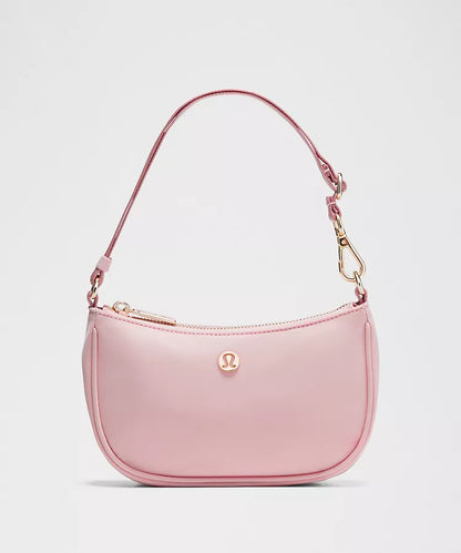 City Essentials Mini Shoulder Bag 1L