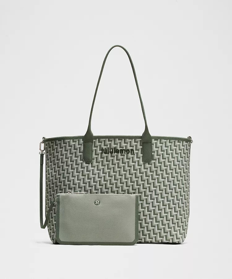 Classic Knit Tote Bag 18L