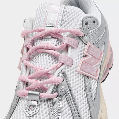 NEW BALANCE 1906R