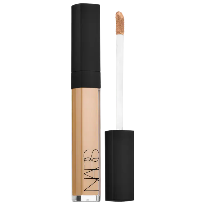 Radiant Creamy Concealer with Hydrating Medium Coverage