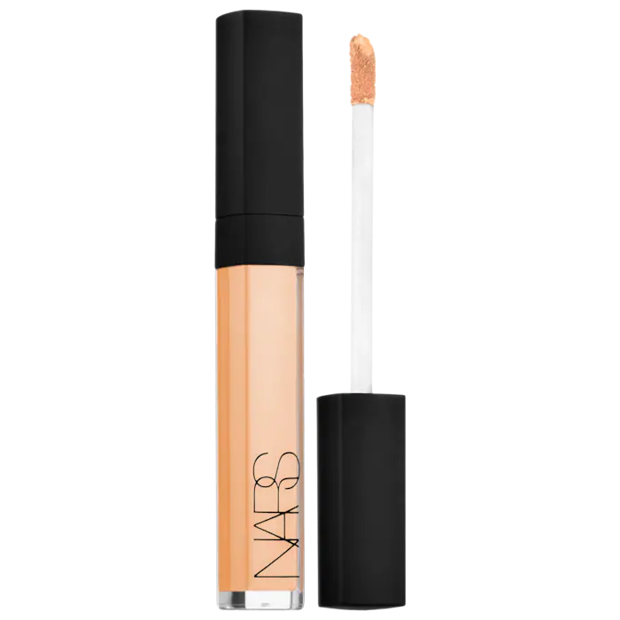 Radiant Creamy Concealer with Hydrating Medium Coverage