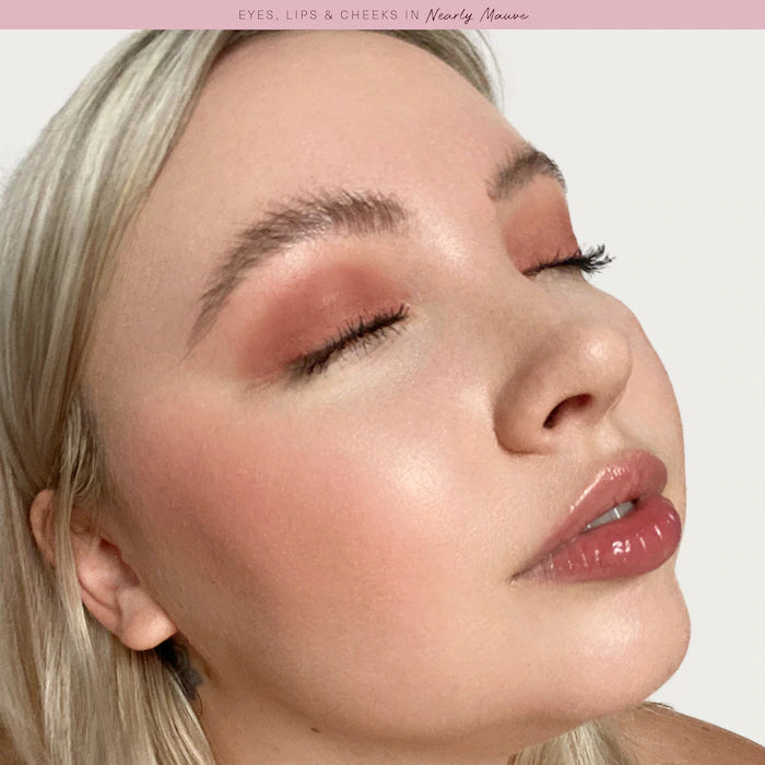 Stay Vulnerable Melting Cream Blush