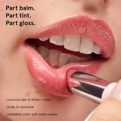 Ultralip High Shine Lipstick with Hyaluronic Acid