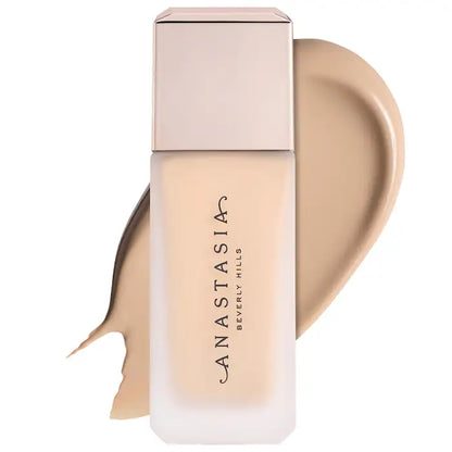 Impeccable Blurring Second-Skin Matte Foundation